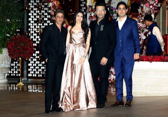 बेटे-होने वाली बहू संग बद्रीनाथ पहुंचे मुकेश अंबानी, PHOTOS