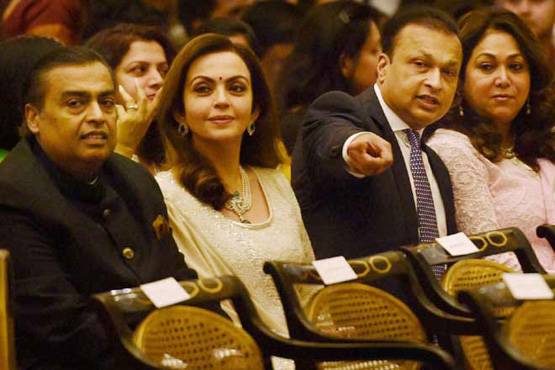 3 घंटे ड्राइव कर नीता से मिलते थे मुकेश, पीरामल हाउस था ठिकाना