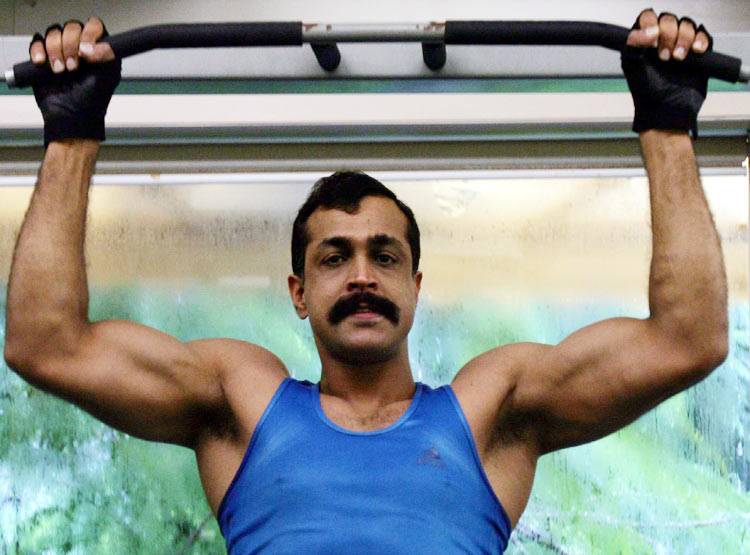 डॉक्टर पिता की इकलौती संतान थे हिमांशु रॉय, ऐसे बने IPS