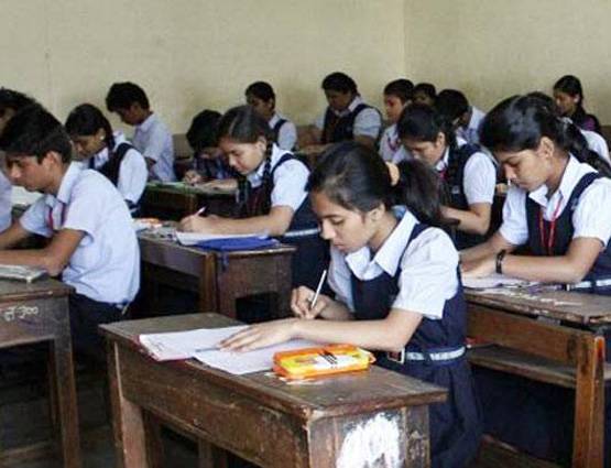 DPS रोहिणी में लड़कियों के लिए ड्रेस कोड, पहनें इस रंग के अंडरगार्मेंट्स