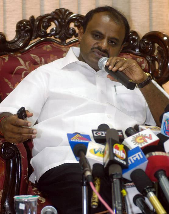 क्या एचडी कुमारस्वामी की हैं दो पत्नियां? हाईकोर्ट भी गया था केस