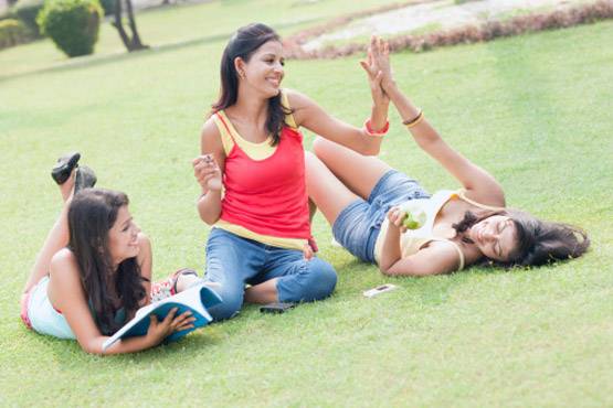 JEE: टॉप 6 को मिले बराबर नंबर, जानें- क्यों मिली अलग-अलग रैंक