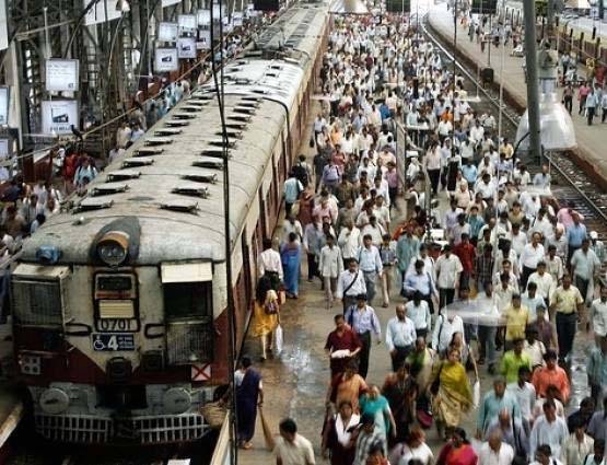 न MBA-न मैनेजमेंट की पढ़ाई, फिर भी बड़े-बड़े CEO हैं इनके मुरीद