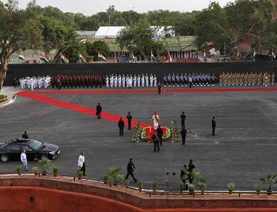 खास हैं मोदी के कमांडो और उनकी कार, जानें- कैसे होती है सुरक्षा
