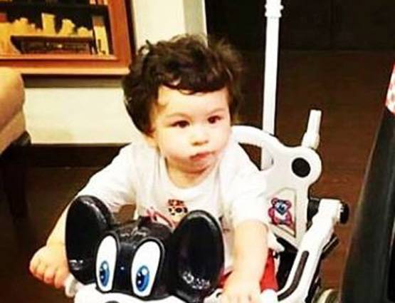 तैमूर पापा से सीख रहे हैं ये खेल, करीना का खुलासा