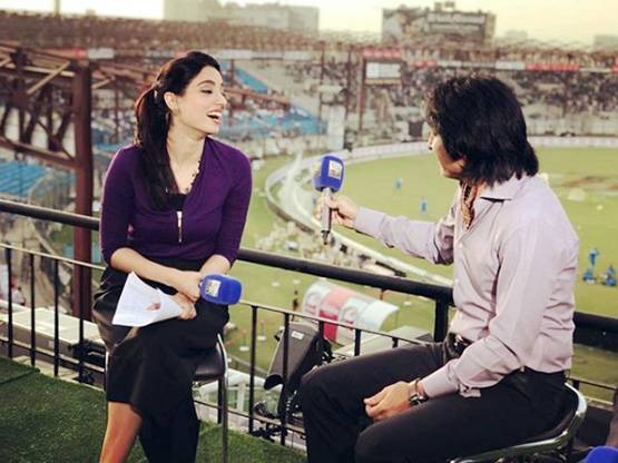 IPL: PAK की ये खूबसूरत एंकर है इस भारतीय बल्‍लेबाज पर फिदा