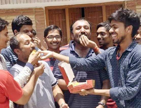 अब आप भी ले सकते हैं Super-30 में दाखिला, बदले ये नियम