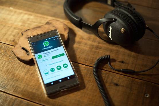 इस देश ने WhatsApp-FB के इस्तेमाल पर लगाया टैक्स, जानें क्‍यों