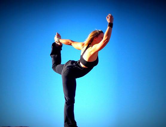 योग के लिए इस तरह करें तैयारी, ध्यान रखें ये 8 बातें