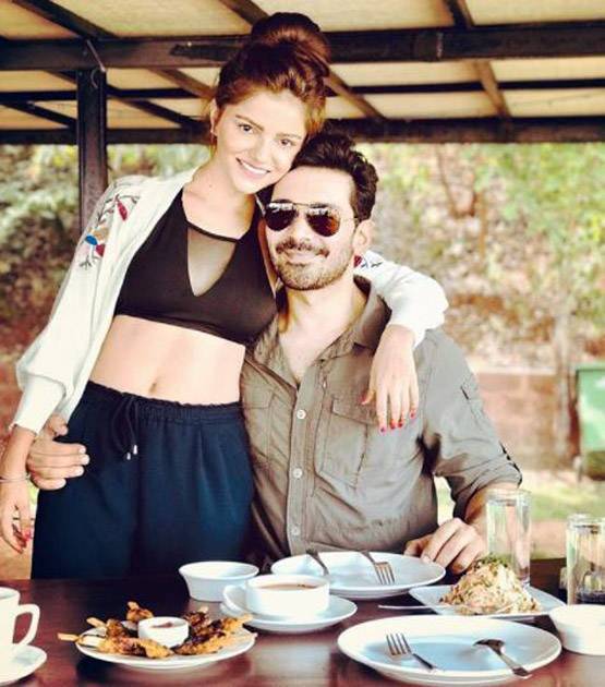 'किन्नर बहू' को साड़ी में देख दीवाने हुए थे अभिनव, पढ़ें लव स्टोरी