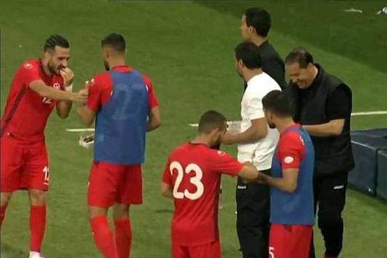 WC: साथियों को करना था इफ्तार, मैदान में गोलकीपर ने अपनाई ये ट्रिक