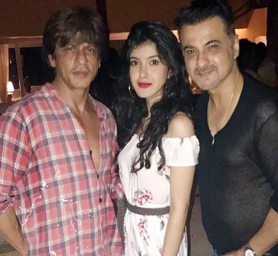 शनाया के डेब्यू पर पहली बार बोले डैड संजय कपूर, बताई प्लानिंग