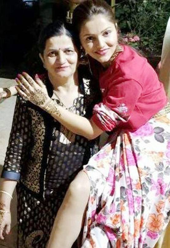 'किन्नर बहू' सौम्या की शादी आज, मेहंदी फंक्शन की तस्वीरें Viral