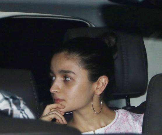 रणबीर-आलिया ने स्टील बॉटल यूज कर दिया पर्यावरण बचाने का संदेश