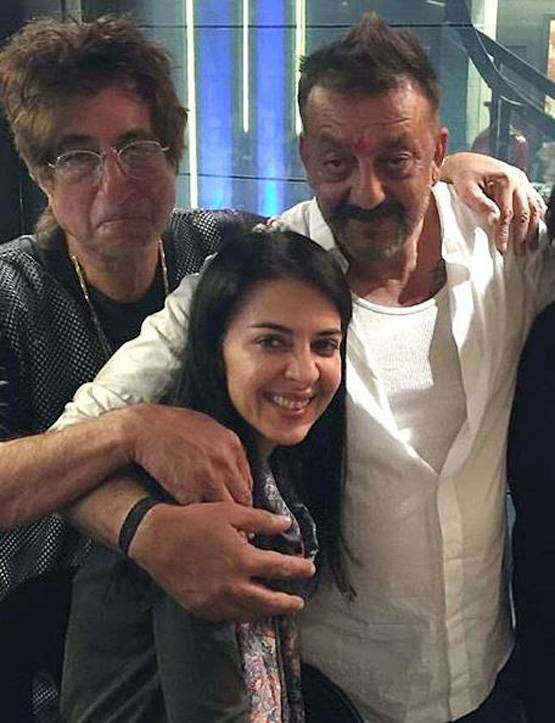 नशे में संजय दत्त ने बहन को मारा था धक्का, टूट गया था नम्रता का पैर