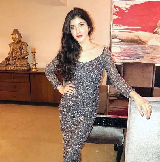 शनाया के डेब्यू पर पहली बार बोले डैड संजय कपूर, बताई प्लानिंग