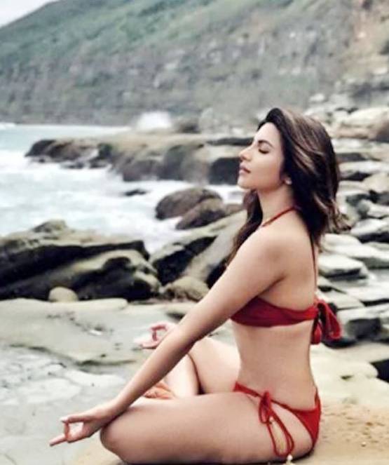 'किन्नर बहू' से 'नागिन' तक, योगा की दीवानी हैं ये 7 Tv एक्ट्रेस