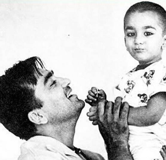 एक झलक के लिए तरसते थे लोग, तैमूर से ज्यादा फेमस थे संजू बाबा!