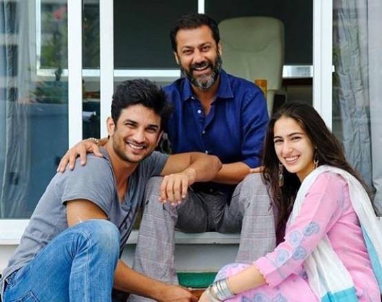 हैदराबाद में मां अमृता संग शॉपिंग करती दिखीं सारा, PHOTOS