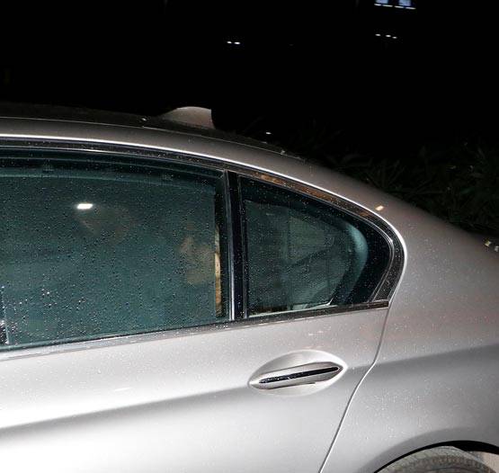 PHOTOS: क्या बॉयफ्रेंड के साथ मुंबई में हैं प्रियंका चोपड़ा?