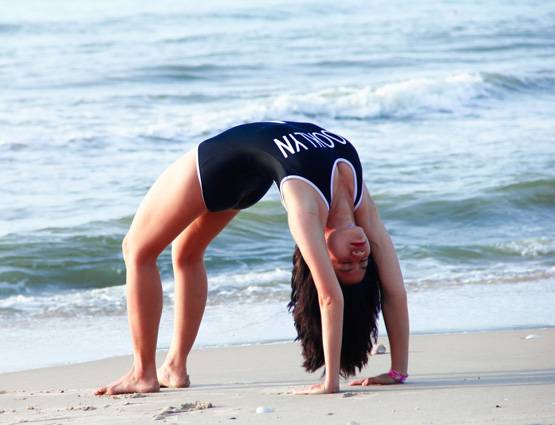 योग के लिए इस तरह करें तैयारी, ध्यान रखें ये 8 बातें