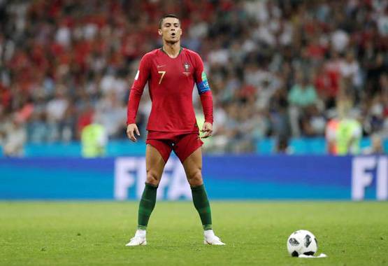 FIFA WC: 100 किमी की रफ्तार से रोनाल्डो ने लगाई थी फ्री किक