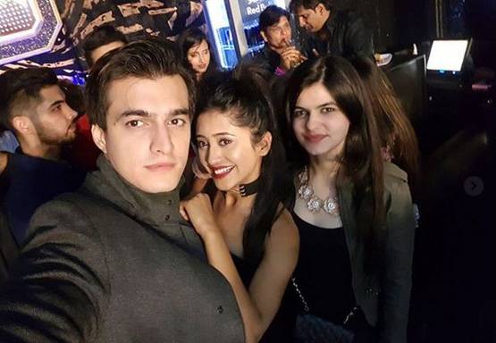 शिवांगी जोशी और मोहसिन खान में अनबन, रिश्ते में आई खटास!