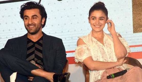 आलिया भट्ट के आने से रणबीर कपूर की जिंदगी में हुआ ये असर