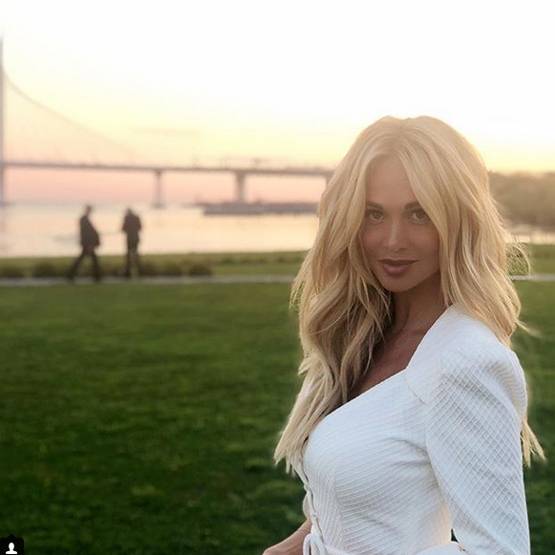 इस ‘वर्ल्ड कप गर्ल’ की खूबसूरती के लाखों फैंस, पुतिन भी शामिल