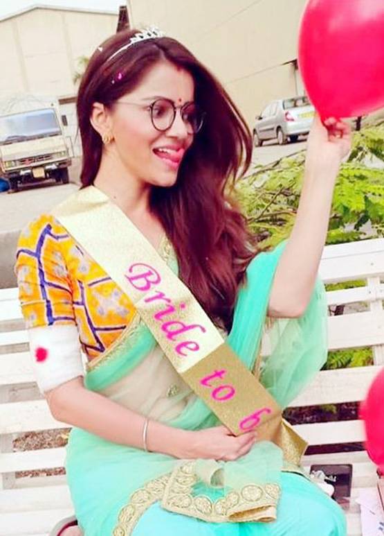 'किन्नर बहू' सौम्या की शादी आज, मेहंदी फंक्शन की तस्वीरें Viral