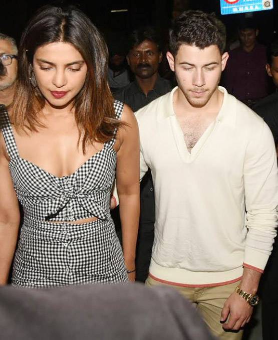 निक संग अफेयर पर प्रियंका की मुहर! एक-दूजे का हाथ थामे दिखे