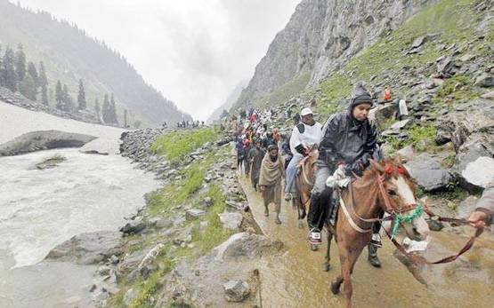आज भी अनसुलझे हैं अमरनाथ गुफा के ये रहस्य!