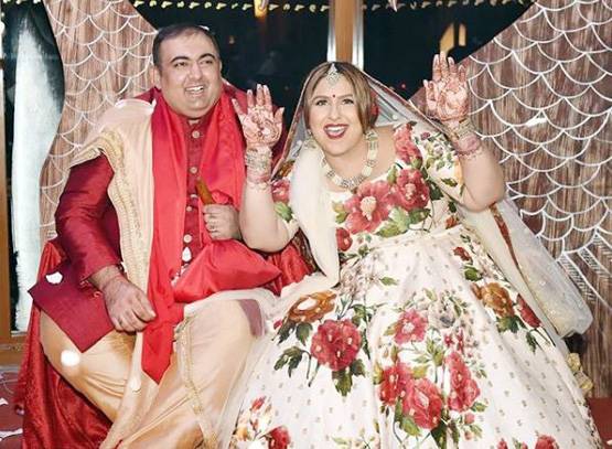 जानें, सोशल मीडिया पर क्यों छा गई ये NRI दुल्हन!