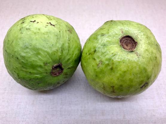 बालों की सेहत के लिए हर किसी को खानी चाहिए ये चीजें