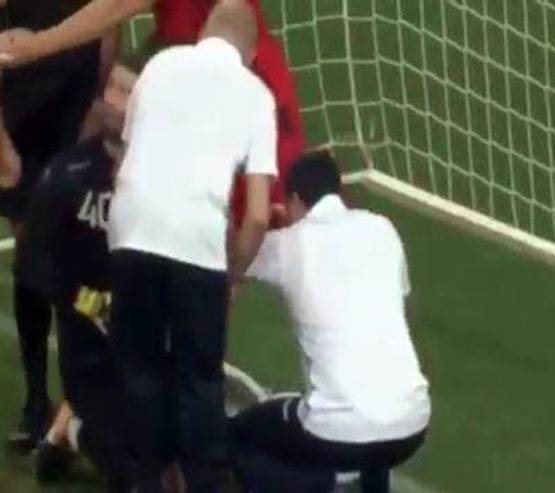 WC: साथियों को करना था इफ्तार, मैदान में गोलकीपर ने अपनाई ये ट्रिक