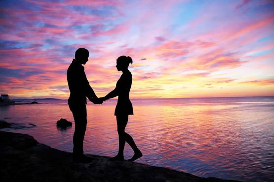 डेटिंग के इन अजीबो-गरीब तरीकों के बारे में आपने नहीं सुना होगा!