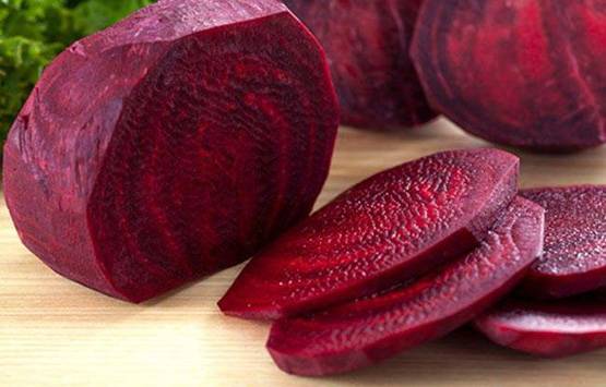 रोज पिएं चुकंदर का जूस, होते हैं इतने सारे फायदे