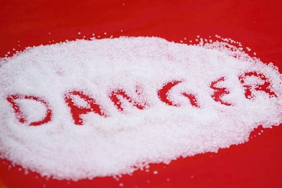 मीठा खाने से नहीं होती डायबिटीज, ये है असली कारण