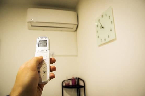 AC का तापमान 24 डिग्री से कम न करने की तैयारी में सरकार