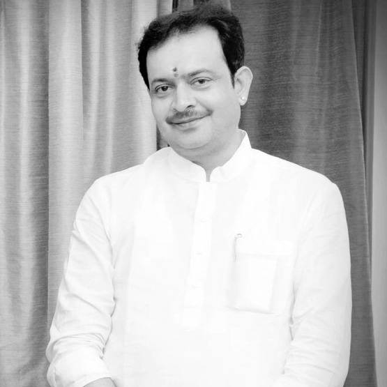 पारिवारिक कलह से डिप्रेशन में थे भय्यू जी, ऐसी थी लाइफस्टाइल