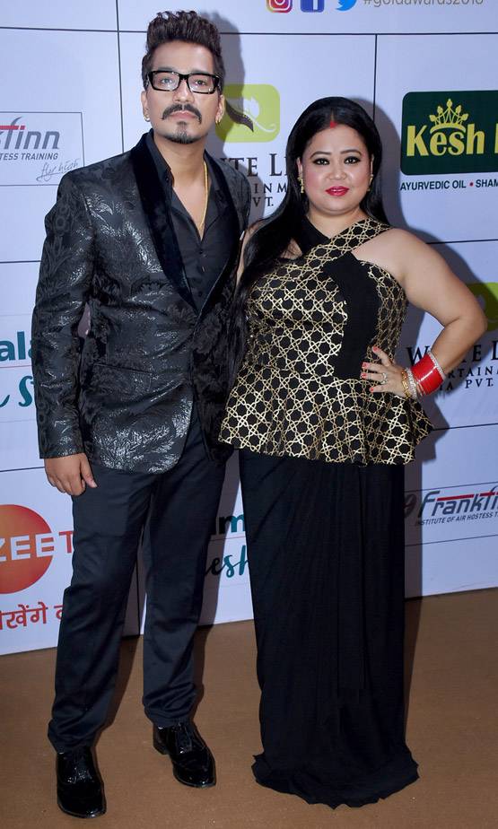 Gold Awards में द‍िखा टीवी की फेमस बहुओं का ग्लैमरस लुक