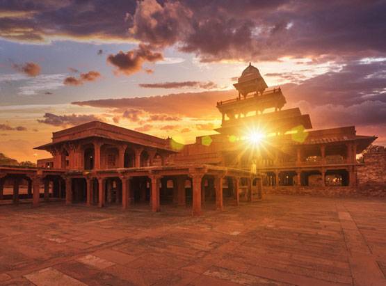 इन 5 स्मारकों से सबसे ज्यादा कमाती है भारत सरकार