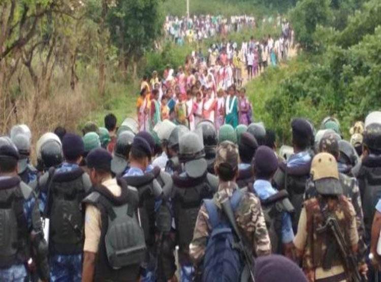 क्या है पत्थलगड़ी? क्यों मचा है इसे लेकर झारखंड में बवाल?