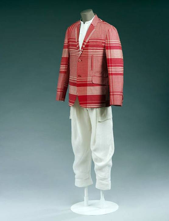 कुर्ते के बाद अब छाया मोदी का गमछा स्टाइल, हो रही चर्चा