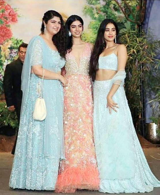 'धड़क' के ट्रेलर लॉन्च में क्यों रोई थीं खुशी? जाह्नवी ने बताया