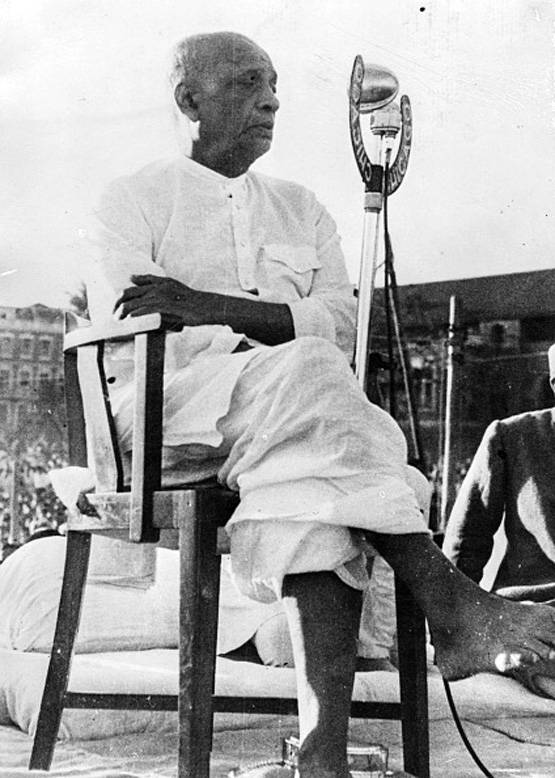 RSS पर बैन चाहते थे नेहरू, पटेल ने दिया था सबूत न होने का हवाला