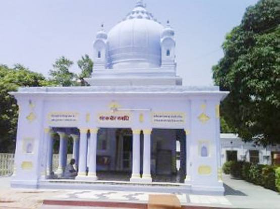 कबीर हिंदू थे या मुसलमान? जानें उनके जीवन से जुड़ीं बड़ी बातें