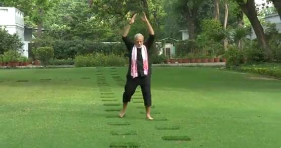PM मोदी ने पूरा किया फिटनेस चैलेंज, ऐसी होती है उनकी दिनचर्या