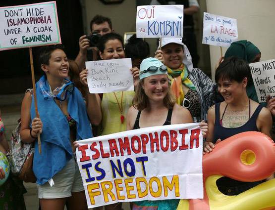 नीदरलैंड में बुर्का हुआ BAN, स्विटजरलैंड में होगा जनमत संग्रह