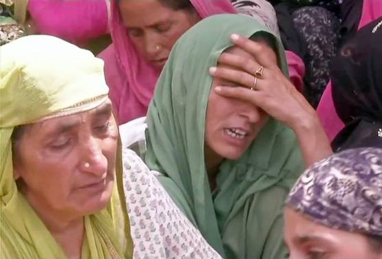 शहीद औरंगजेब के पिता बोले- 32 घंटे में चाहिए बेटे की मौत का बदला